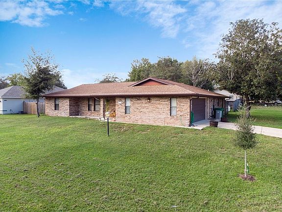 2nd image of 1353 Fawn Ave