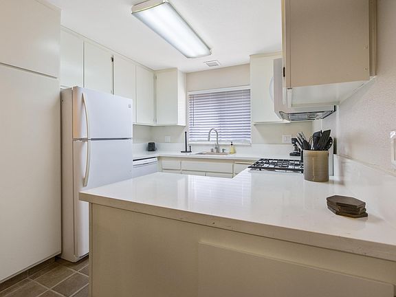 5th image of 317 W Sierra Ave APT 109