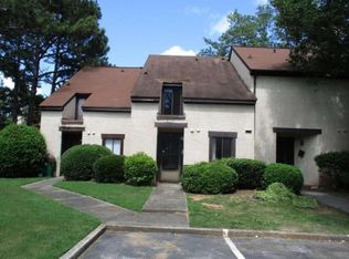 63 Tiburon Dr, Lithonia, GA 30038