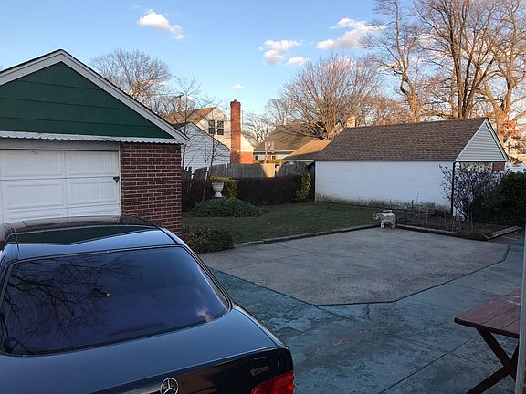4th image of 207 Carolina Ave
