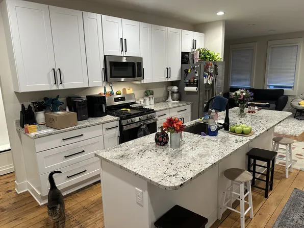 1044 Washington Ave APT 2, Newport, KY 41071