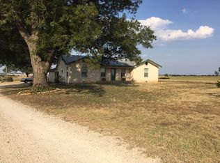 1210 John Nors Rd, West, TX 76691