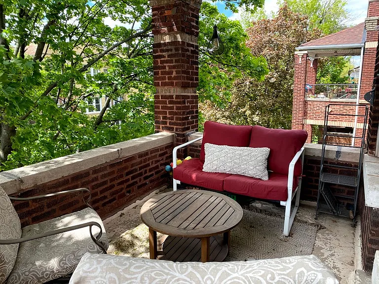 2428 W Walton St #3 — Photo 16