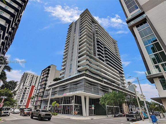 3rd image of 1010 SW 2nd Ave Unit 1708