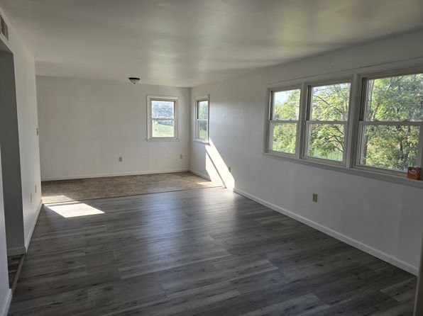 1737 N State Route 934 APT C