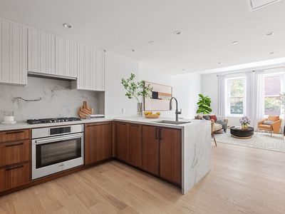 150 Barrow St #2B, New York, NY, 10014