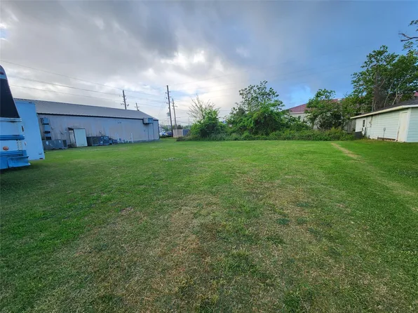 0 Acker St, Magnolia, TX 77354