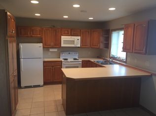 409 Lilac Ln, Madison Lake, MN 56063