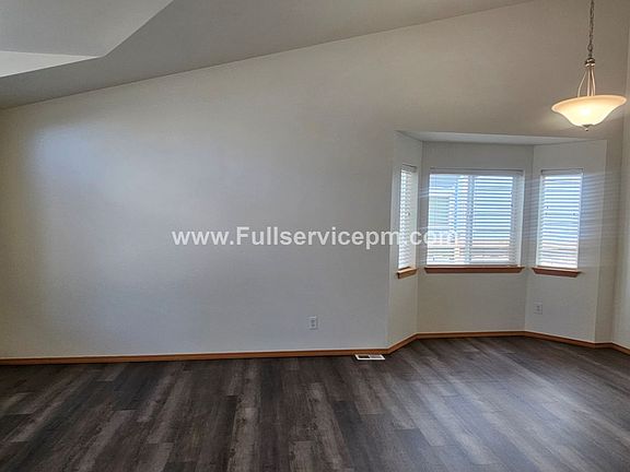 4th image of 22607 SE 287th Pl