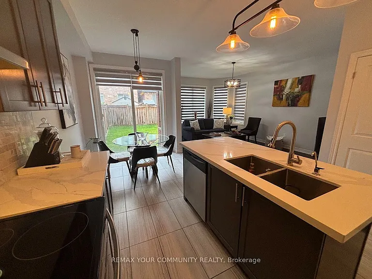 3 Frederick Pearson St — Photo 11