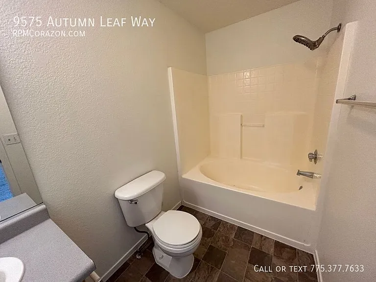 9575 Autumn Leaf Way — Photo 15