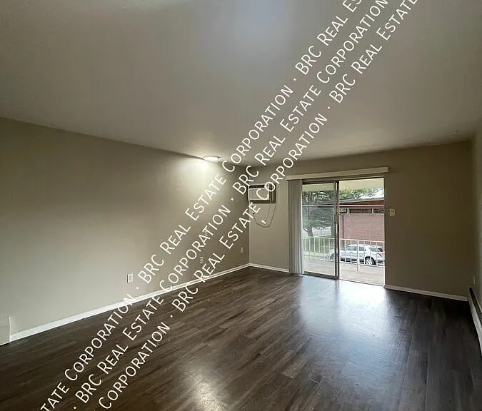 5904 S Datura St #7 — Photo 6