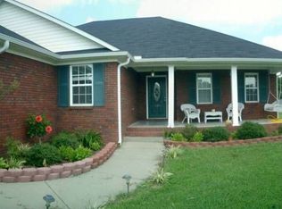 137 Wynn Wallace Rd, Hartselle, AL 35640