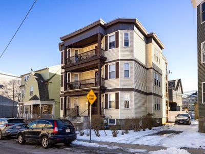 72 Mora St, Dorchester, MA, 02124