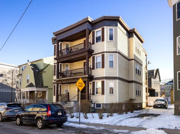 72 Mora St, Dorchester, MA 02124