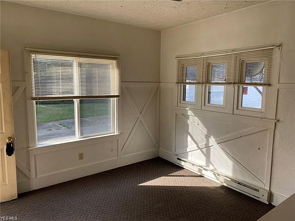 4th image of 2278 6th St