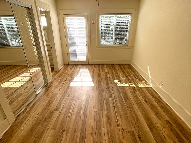 1750 E 3rd St #17 — Photo 2