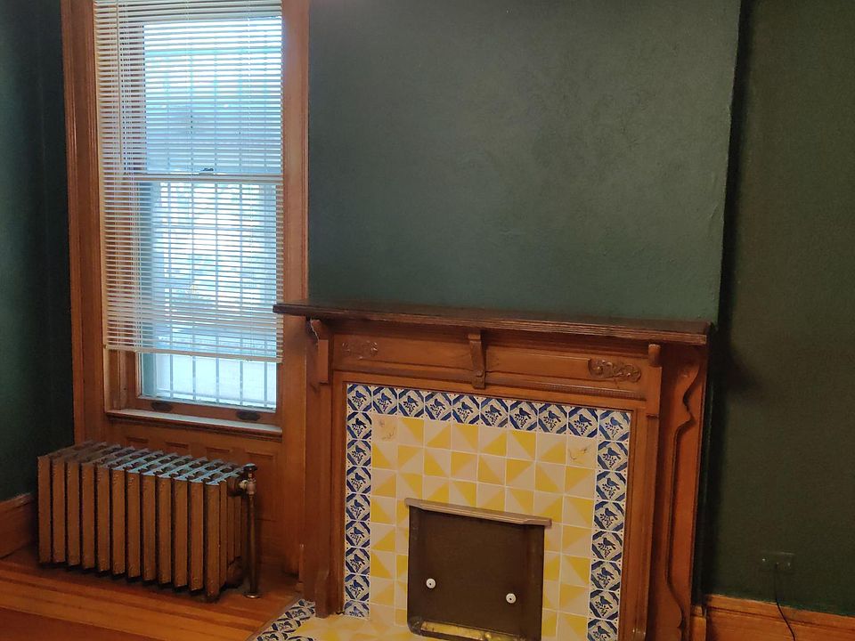 1st image of 1302 N Williams St #2