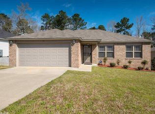 36 Bracey Cir, Little Rock, AR 72204