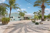 Causeway Blvd-S2208-001.jpg
