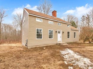 112 Vining Hill Rd, Southwick, MA 01077