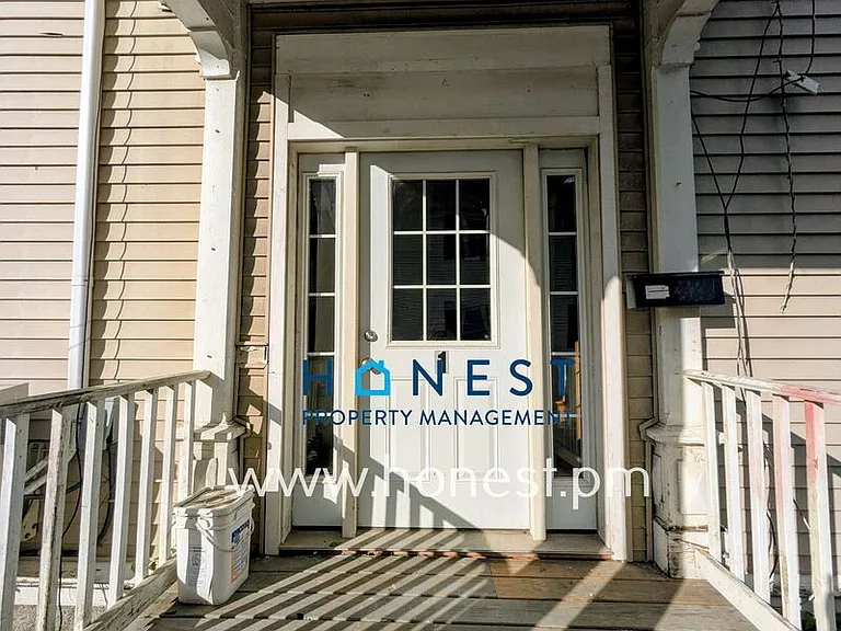 110 Silver St #1 — Photo 44