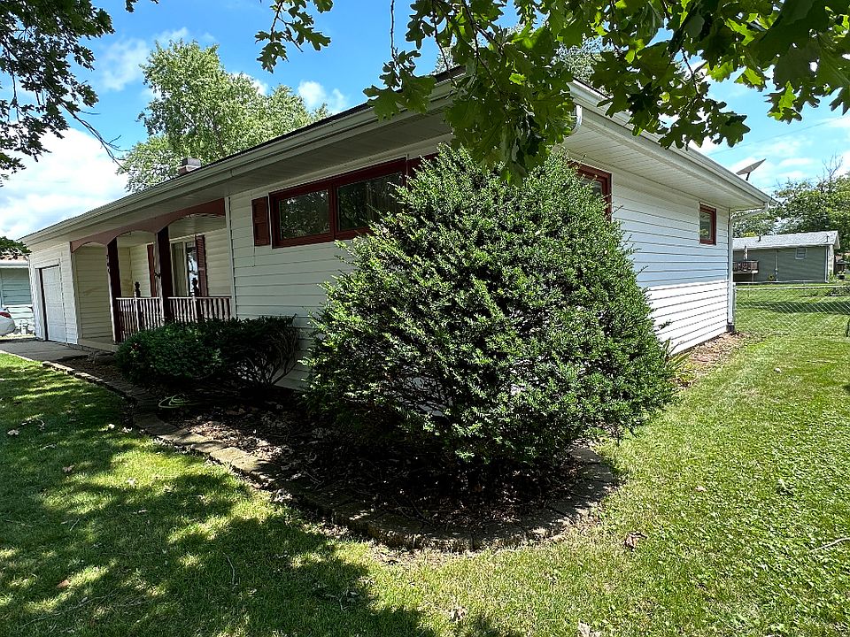 204 Rayjon Dr, Oreana, IL 62554 Zillow