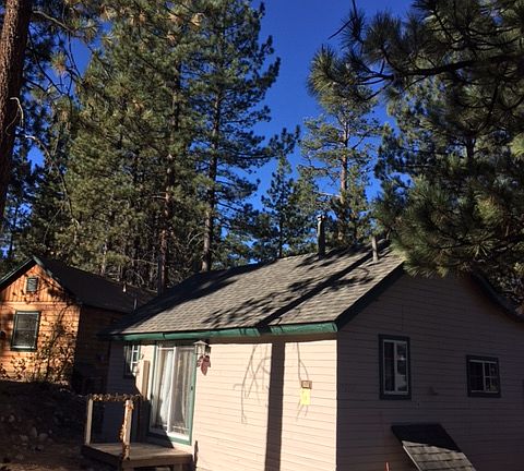 3rd image of 39975 Hillcrest Dr