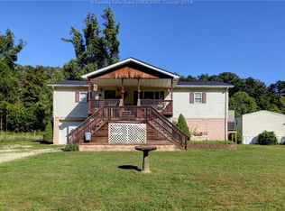 304 Misty Valley Ln, Milton, WV 25541
