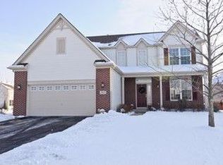 2905 McDuffee Cir, North Aurora, IL 60542