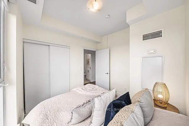 1603 Eglinton Ave W #319 — Photo 13