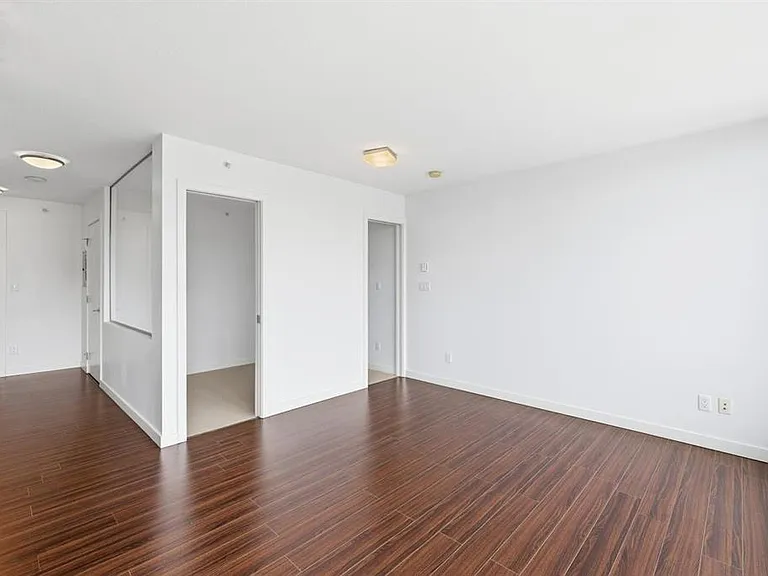 4818 Eldorado Mews #308 — Photo 8