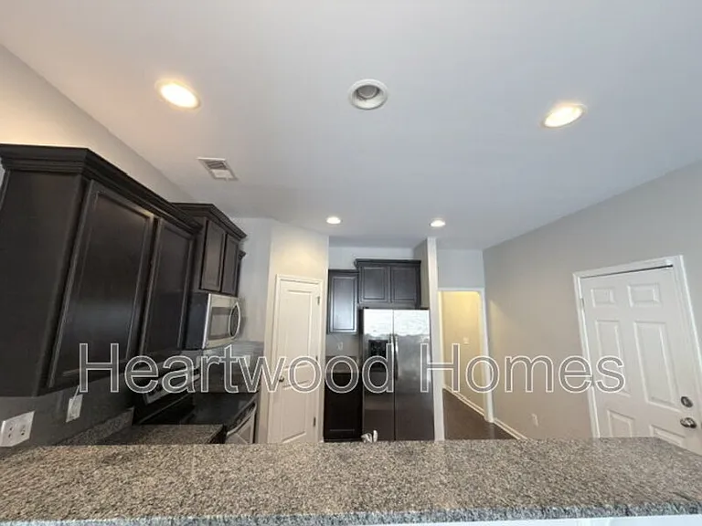 205 Canal Place Dr — Photo 10