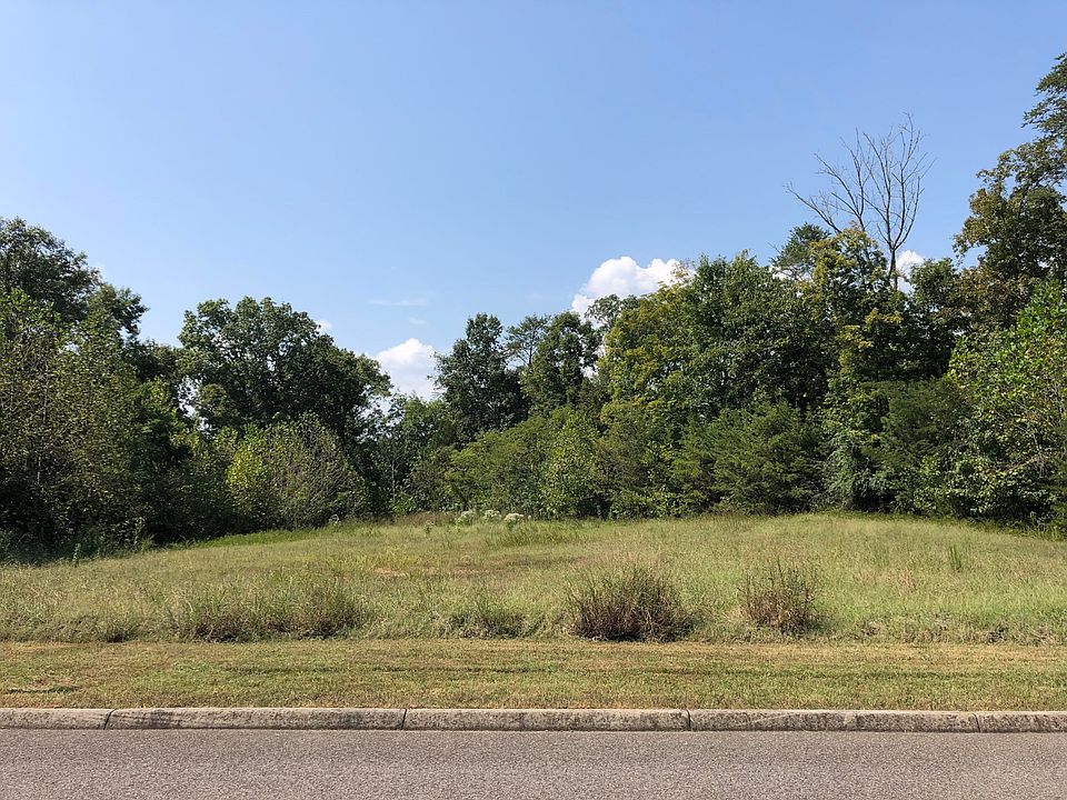 1st image of 2517 N Woodland Reserve Ln