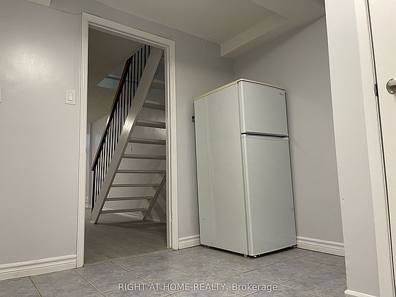 5th image of 12 Quarry Ct