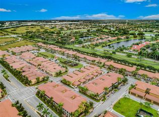 1213 SW 147th Ave, Hollywood, FL 33027