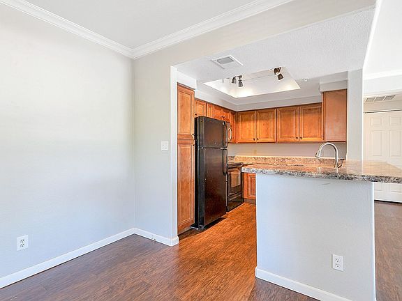 5th image of 750 E Northern Ave Unit 2144