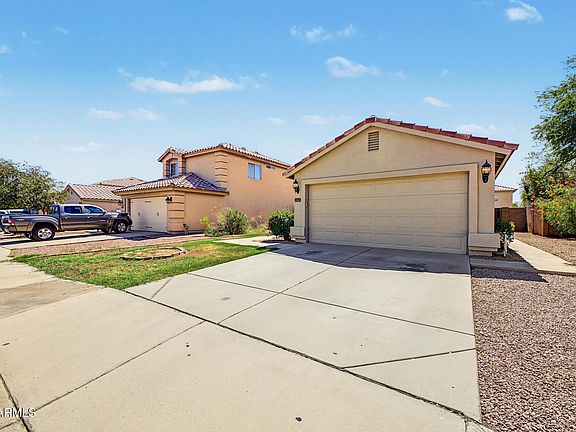 3rd image of 12737 W LAUREL Lane