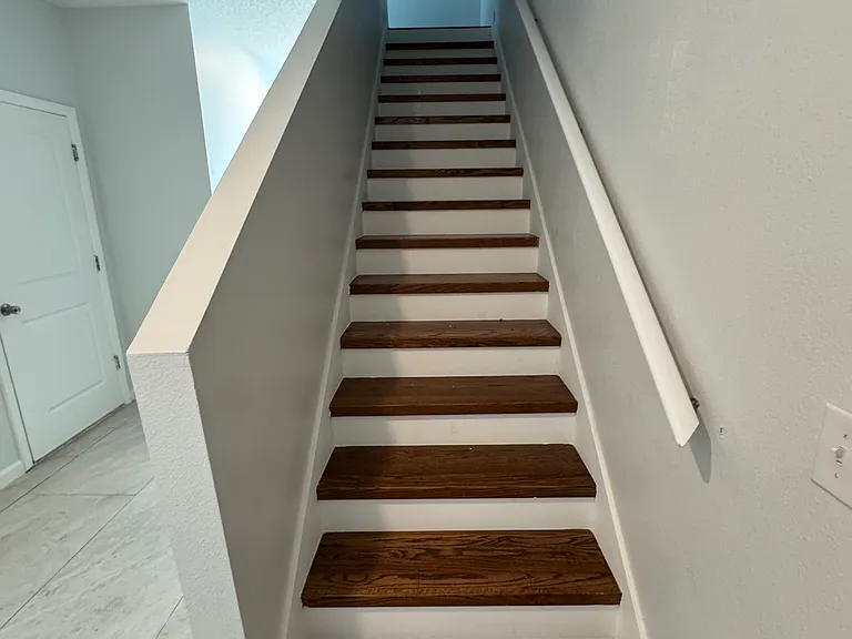 386 Madison Dr — Photo 8