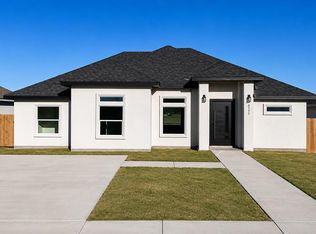 3171 Ethel Dr, Eagle Pass, TX 78852