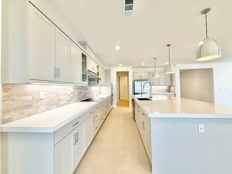 273 Paxton Way — Photo 6