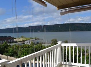 61 Maple Ave APT 1B, Hastings On Hudson, NY 10706