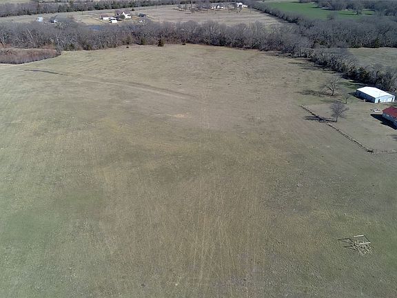 5th image of 700 Jay Rd