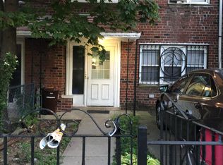 5822 43rd Ave, Woodside, NY 11377