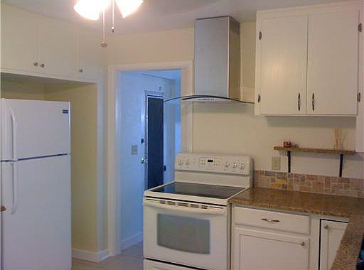 1st image of 1502 N 15th