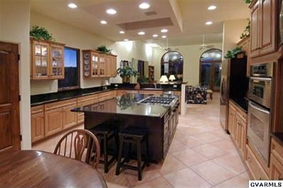 2nd image of 390 E Corte Pasadera Verde