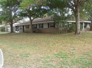 2306 54th Avenue Dr W, Bradenton, FL 34207