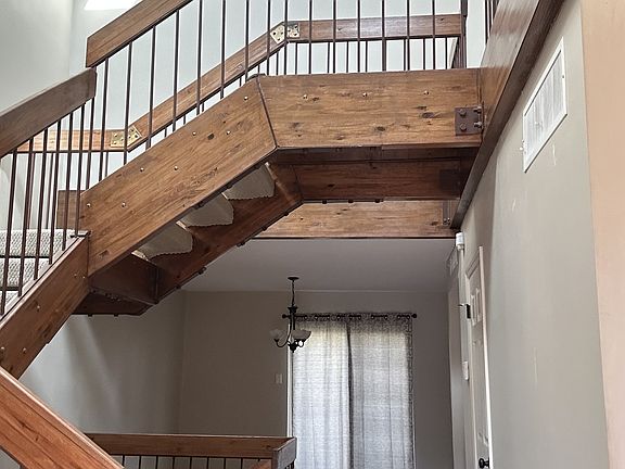 3rd image of 7800 N Hills Blvd APT 201