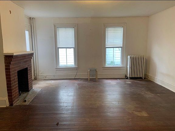 2nd image of 97 Oak St #1