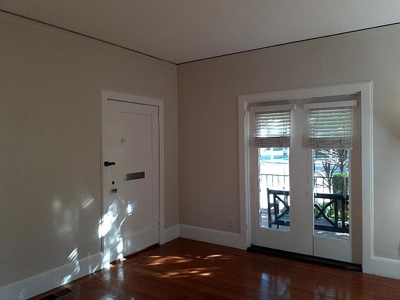 5th image of 3427 J St APT 1